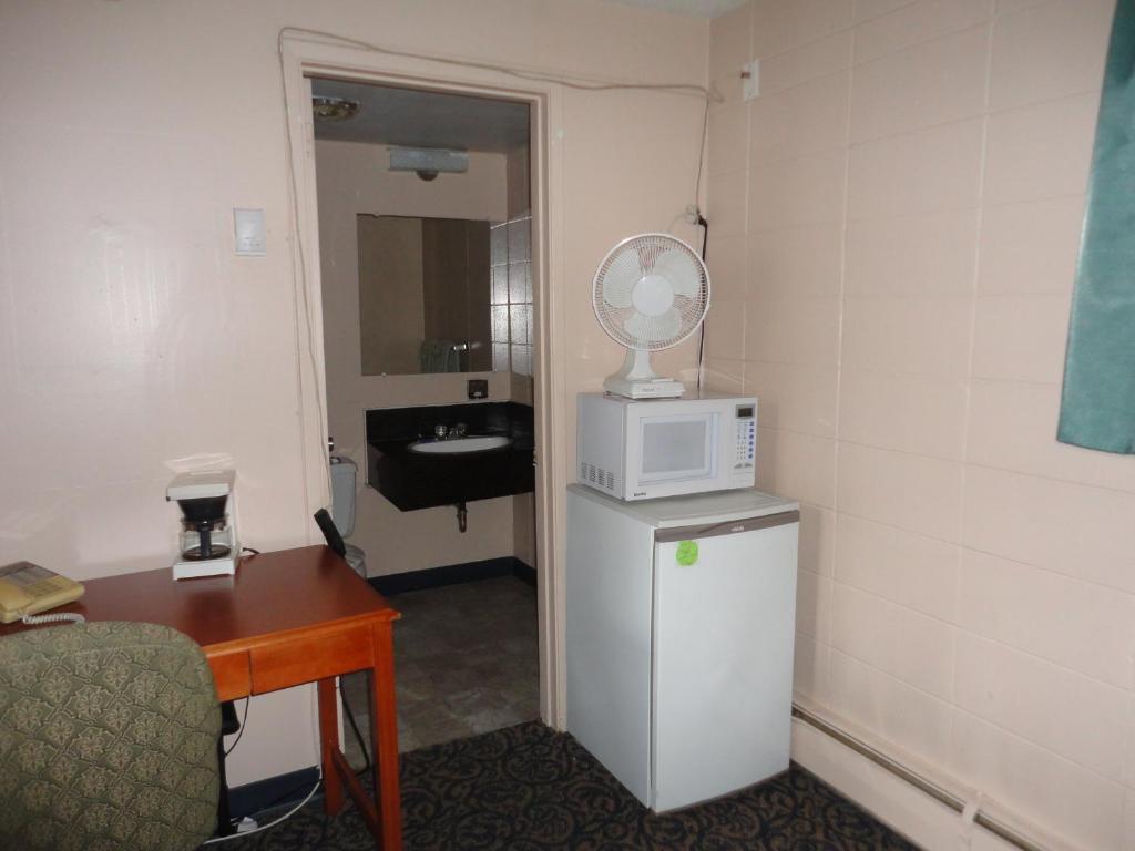 Matador Motel Drayton Valley 客房 照片