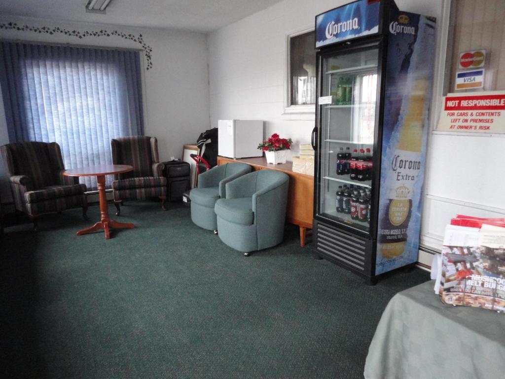 Matador Motel Drayton Valley 外观 照片